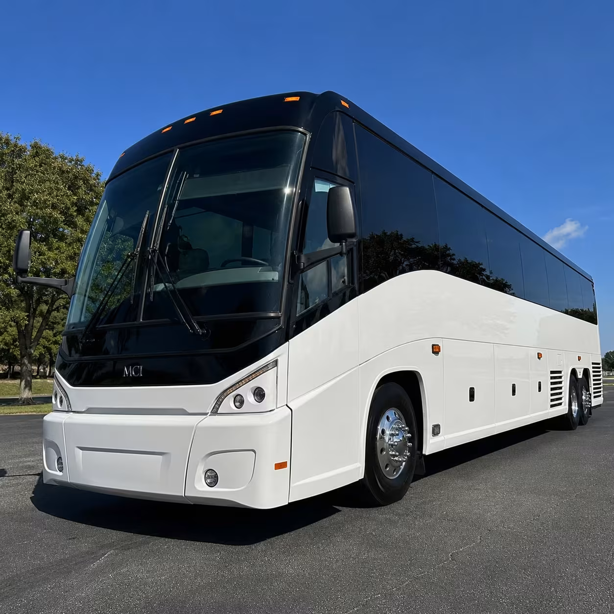 fayetteville charter bus rental exterior